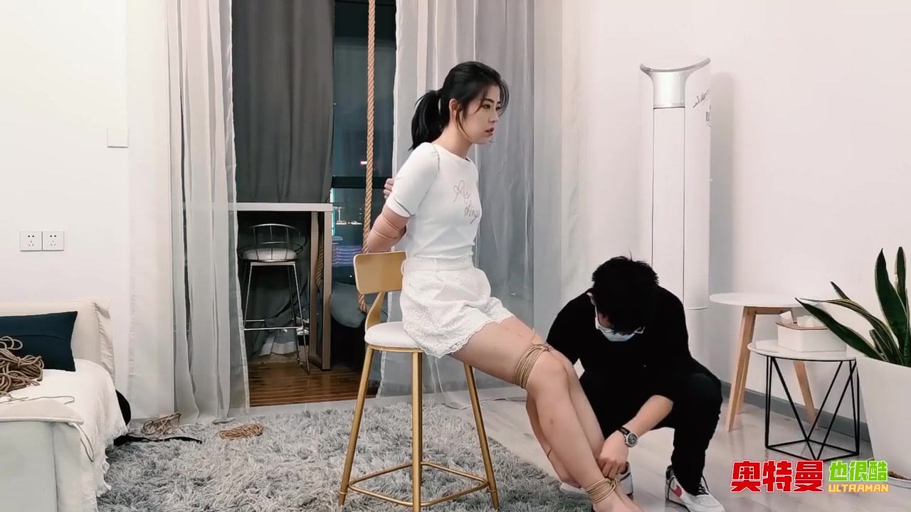 Chinese Girl In Bondage
