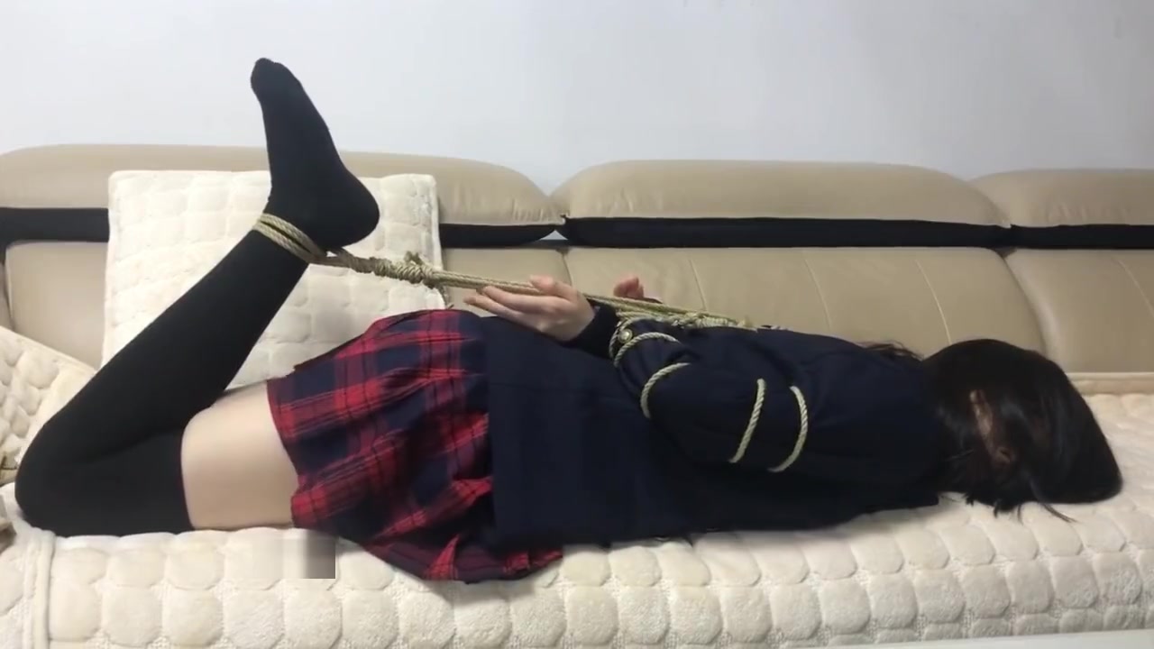 Chinese girl bondage and vibrator
